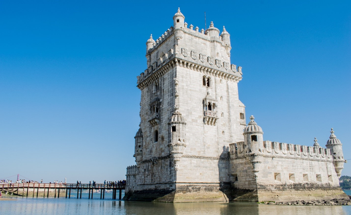 Lisbon 13